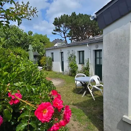Maison 2 Avec Jardin Proche Plage&port 別荘 *